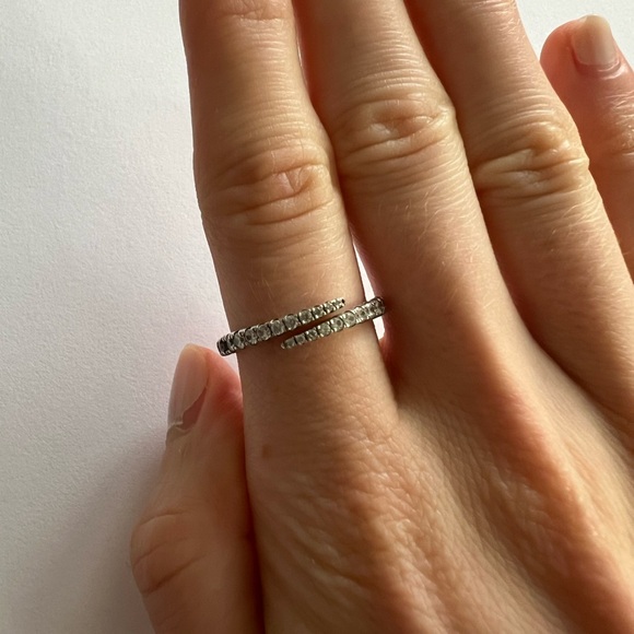 Pandora Shooting Star Ring - Picture 4 of 13